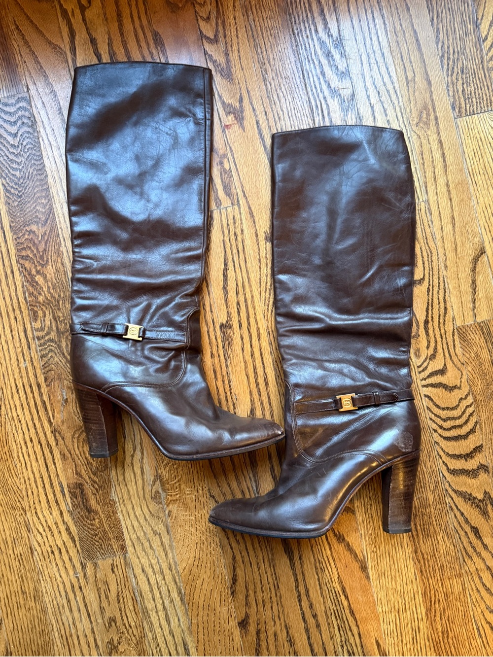 1977 Vintage Gucci Brown Leather Knee Boot with Gold Logo Accent